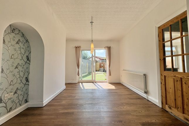 14, Low Moor Road, Bispham photo 4