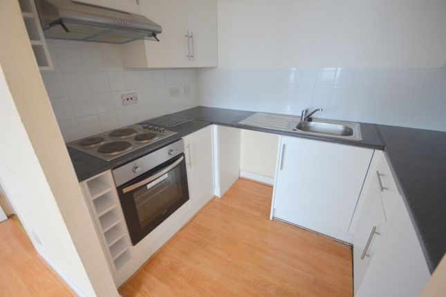 Thumbnail Flat to rent in Victoria Mills, Grimsby