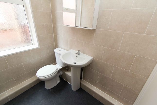 48, CARDIGAN ROAD, Leeds photo 4