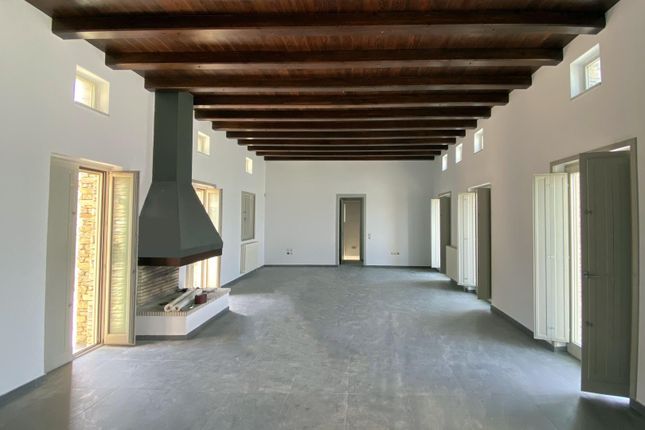 Villa for sale in Paralia Fellos, Idrousa 845 01, Greece
