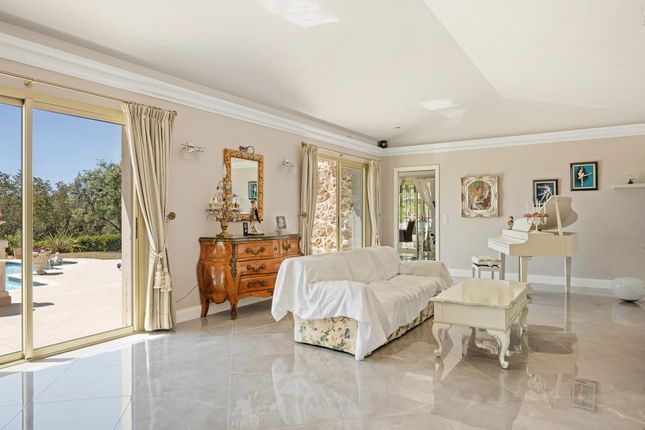 Villa for sale in Tourrettes Sur Loup, Vence, St. Paul Area, French Riviera