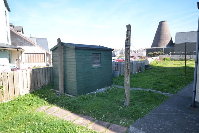 9, Harbour Crescent, Trefechan photo 2