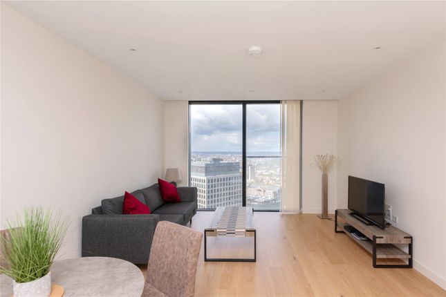 Flat for sale in Hampton Tower, 75 Marsh Wall, South Quay Plaza