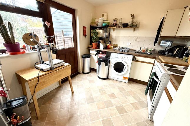 15, Flaxley Drive, Hereford photo 2