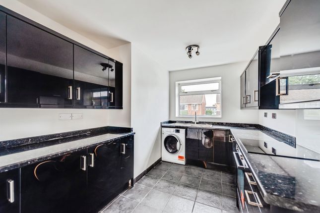 5, Trent Road, Swindon photo 2