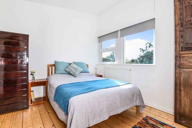 Terraced house for sale in The Paddox, Summertown