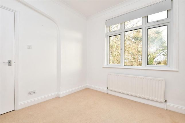 Flat for sale in Alma Road, Reigate, Surrey