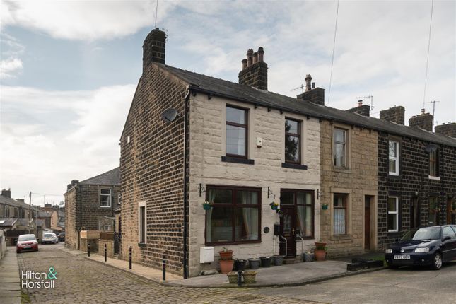 End terrace house for sale in Hollington Street, Colne