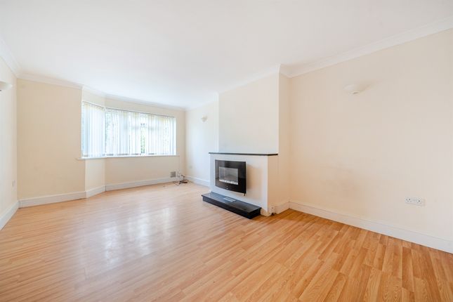 31, Craufurd Rise, Maidenhead photo 3