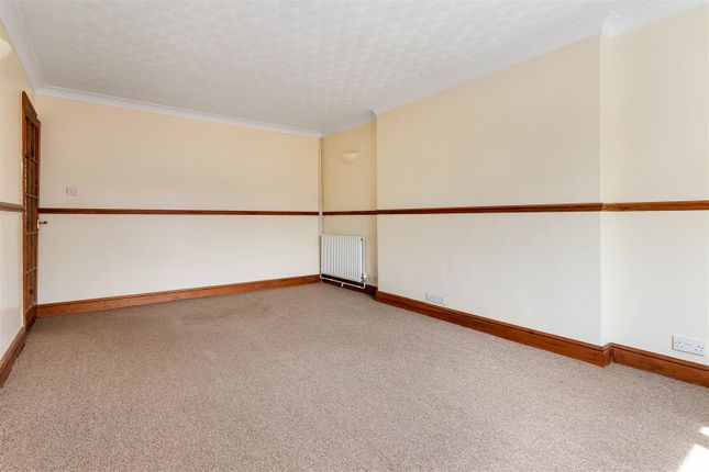 2, Chatsworth Avenue, Cambridge photo 4
