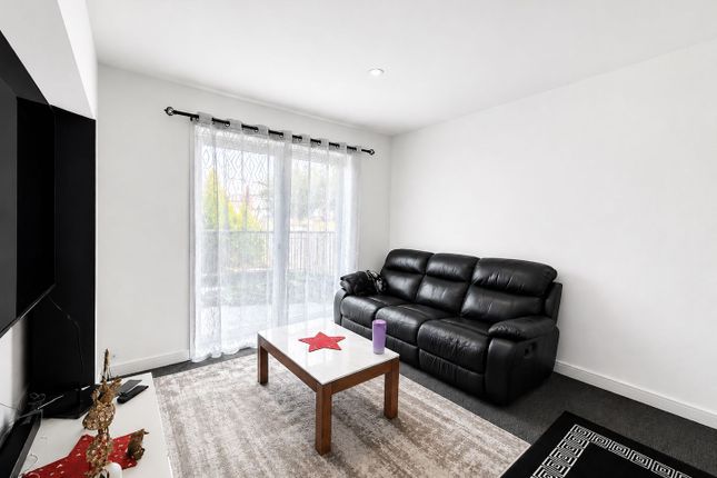 27, Arden Crescent, Newcastle upon Tyne photo 3