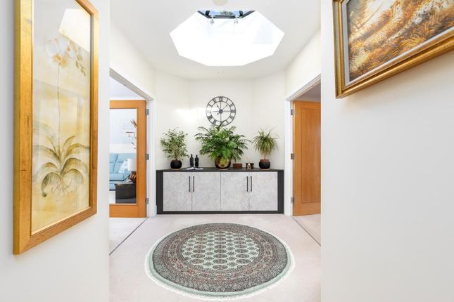 Apartment 7 Rosewood, Burleigh Road, Ascot photo 3