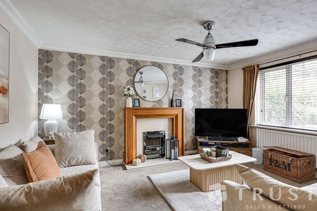31 Horton Street, Heckmondwike photo 4