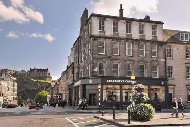 Thumbnail Flat to rent in George Street, New Town, Edinburgh
