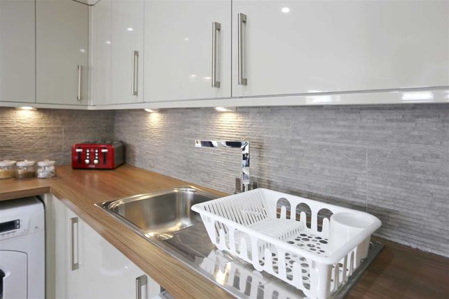 Flat for sale in Saddlers Place, Hounslow
