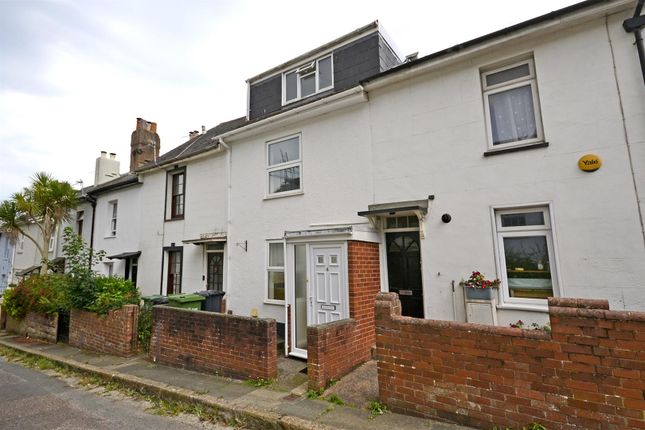 4-bed terraced on Oakfield Street, Exeter, £375,000