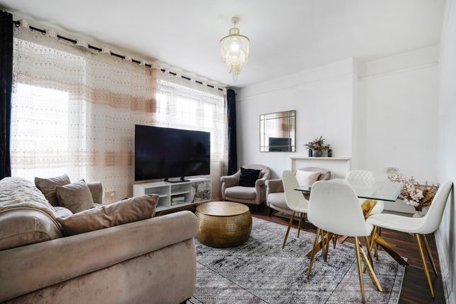 Thumbnail Flat for sale in York Road, London