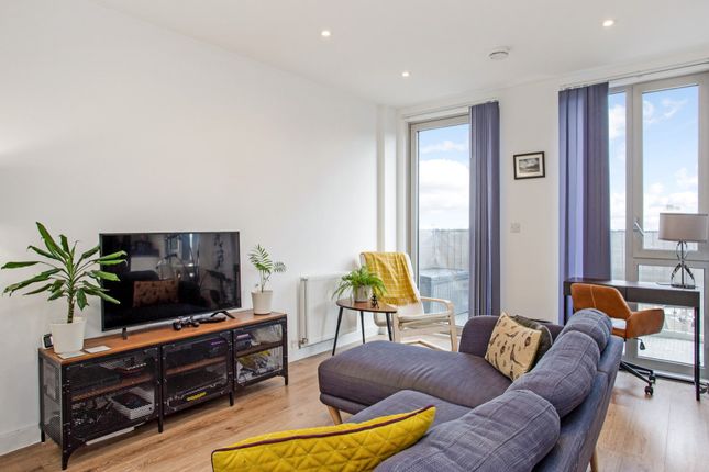3 Knights Road, Silvertown photo 2