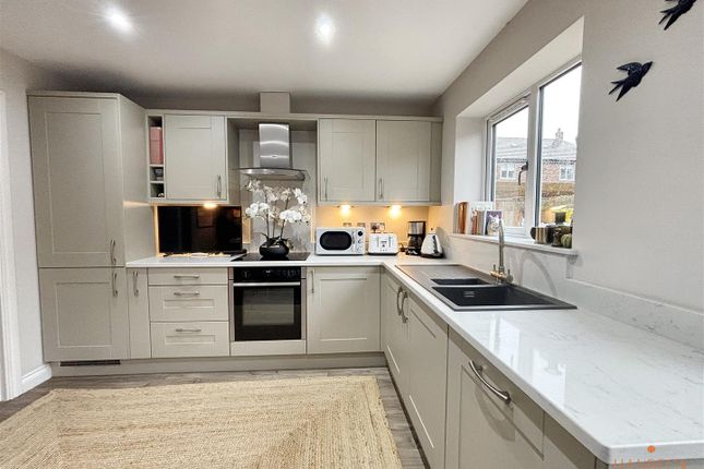 35, Romney Drive, Beverley photo 4