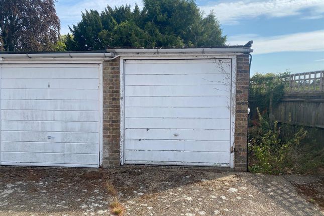 Garage 6, The Paddocks, Great Bookham photo 2