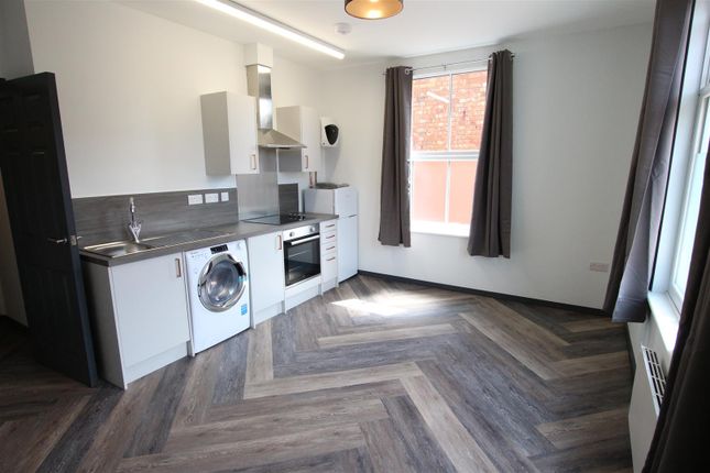 Thumbnail Flat to rent in Alfred Street, Rushden
