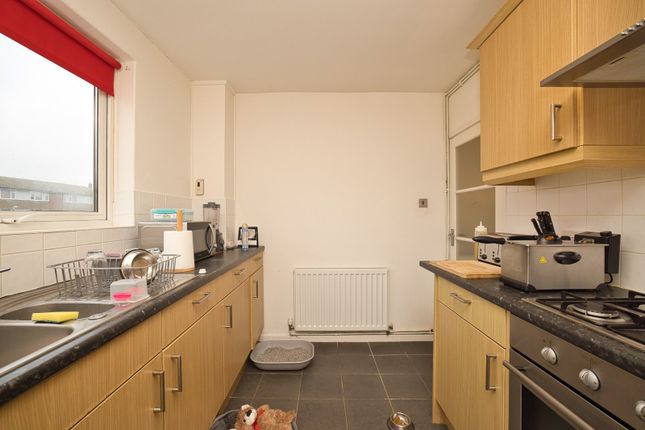 46, Magdalen Court, Kent photo 3