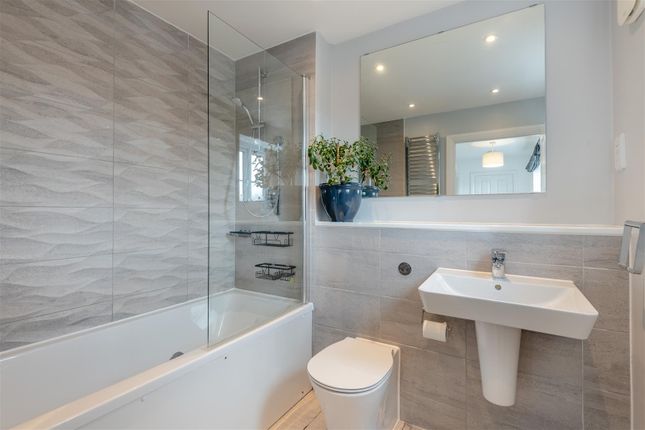 1, King Road, Tonbridge photo 4