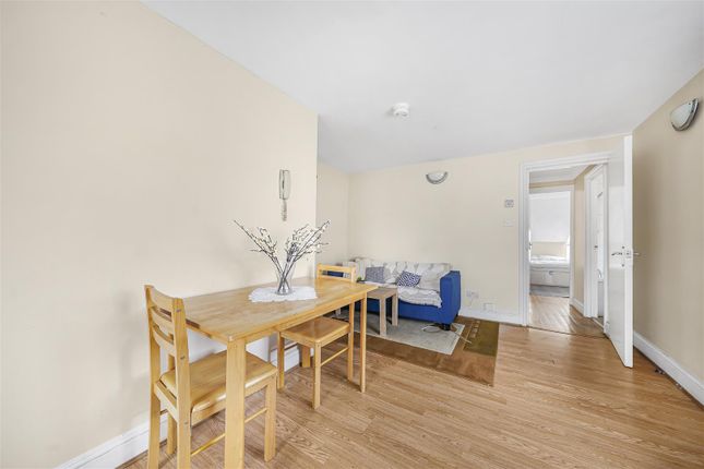 Flat C, 5, Perth Road, London photo 4