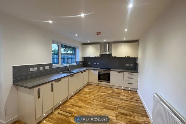 Thumbnail End terrace house to rent in Cheaton Close, Leominster