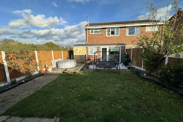 Semi-detached house for sale in Collingwood Close, Braintree
