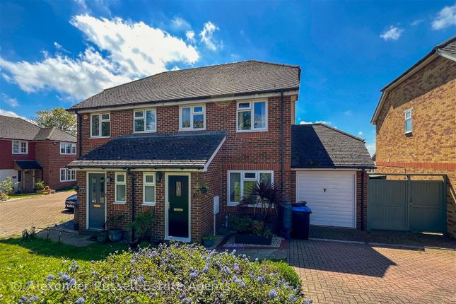 Thumbnail Semi-detached house for sale in Hill House Drive, Minster