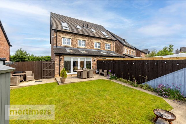 15, Beeston Grove, Lancashire photo 4