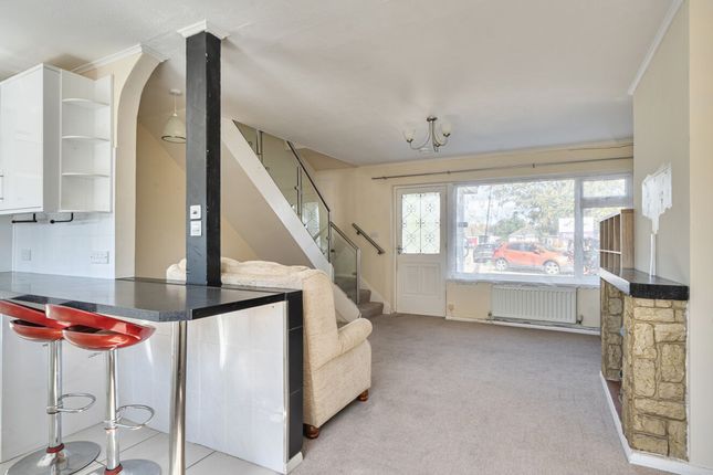 8 Orpen Place, Chichester photo 4