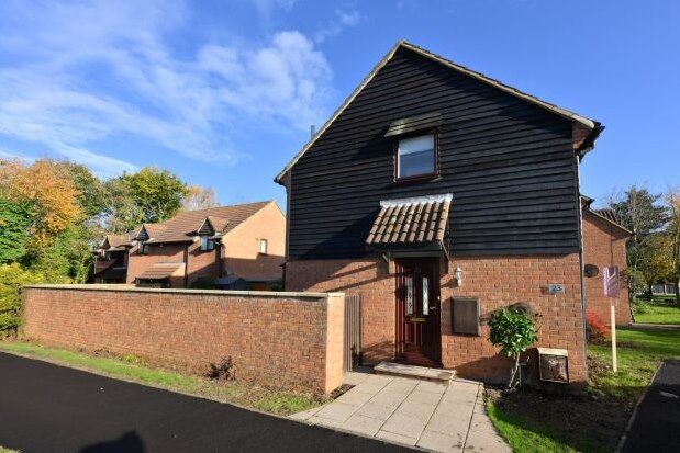 Thumbnail End terrace house to rent in Lower Meadow, Waltham Cross