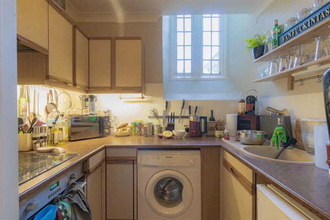 Flat to rent in Sherborne House, Sherborne, Cheltenham