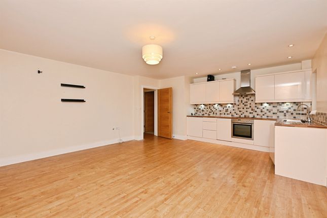 Lowfield Lane, Hoddesdon photo 4