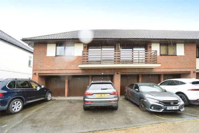Thumbnail Flat for sale in Compton Avenue, Romford