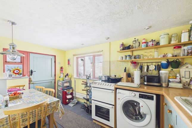Mr Bird's Cottage, North Street, Marazion photo 2
