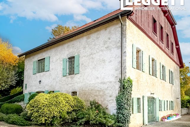 Villa for sale in Contamine-Sur-Arve, Haute-Savoie, Auvergne-Rhône-Alpes