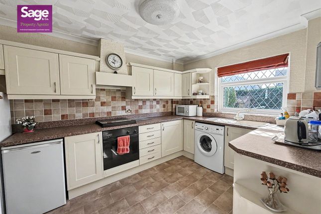 3, Sward Close, Newport photo 4