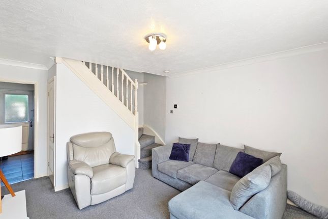 6, Edenbridge Drive, Manchester photo 3