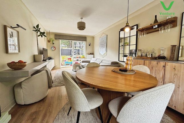 5, Dene Park, Durham photo 2