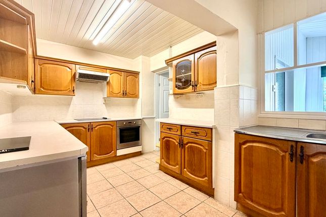 14, Ashfield, Forton Road, Chard photo 2