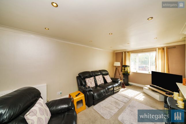41, The Marian Way, Merseyside photo 4