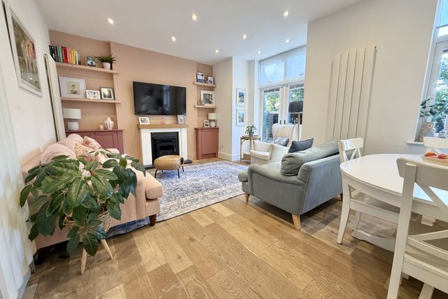 17, Lawsons Road, Thornton photo 2