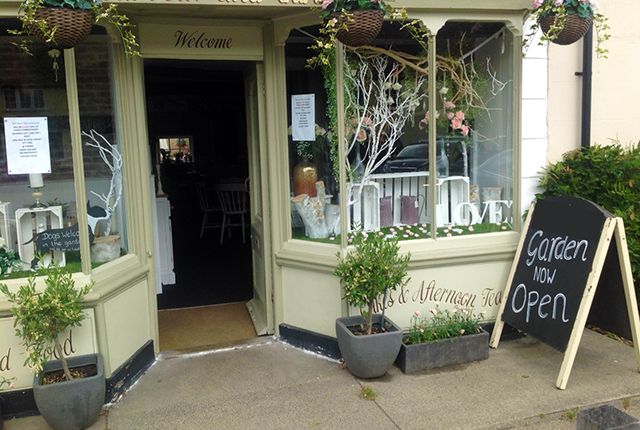 Thumbnail Restaurant/cafe for sale in Hall Street, Long Melford, Sudbury