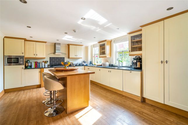 Flat for sale in Savill Court, 1-3 The Fairmile, Henley-On-Thames, Oxfordshire