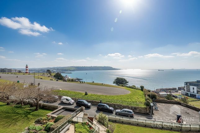 Apartment 22, Azure, The Hoe photo 2