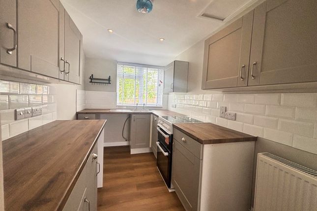 10, Colemans Close, CALNE photo 5