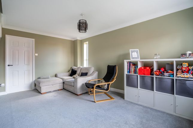 11, Lockey Croft, York photo 2